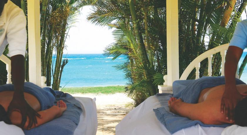 Sunset Beach Resort, Spa & Waterpark