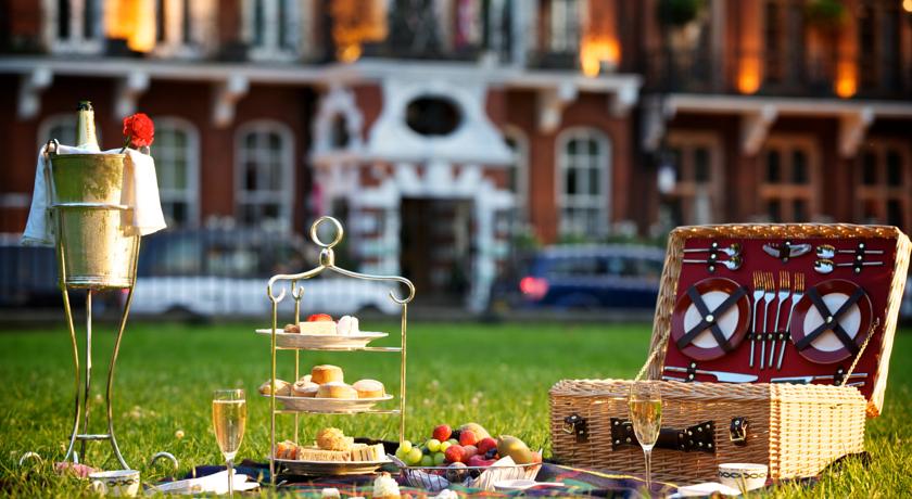 The Milestone Hotel and Residences