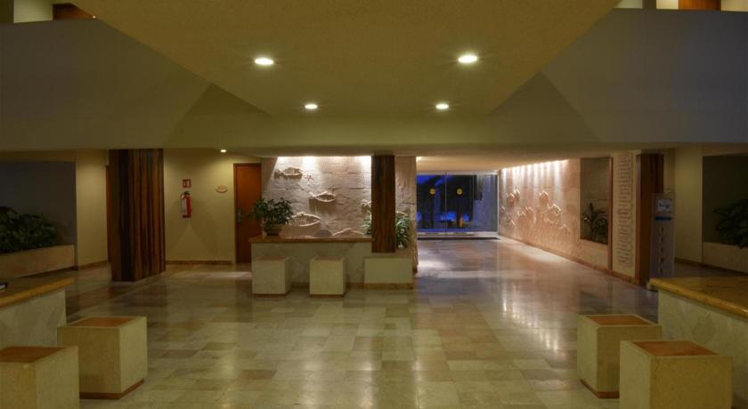 Grand Park Royal Cancun