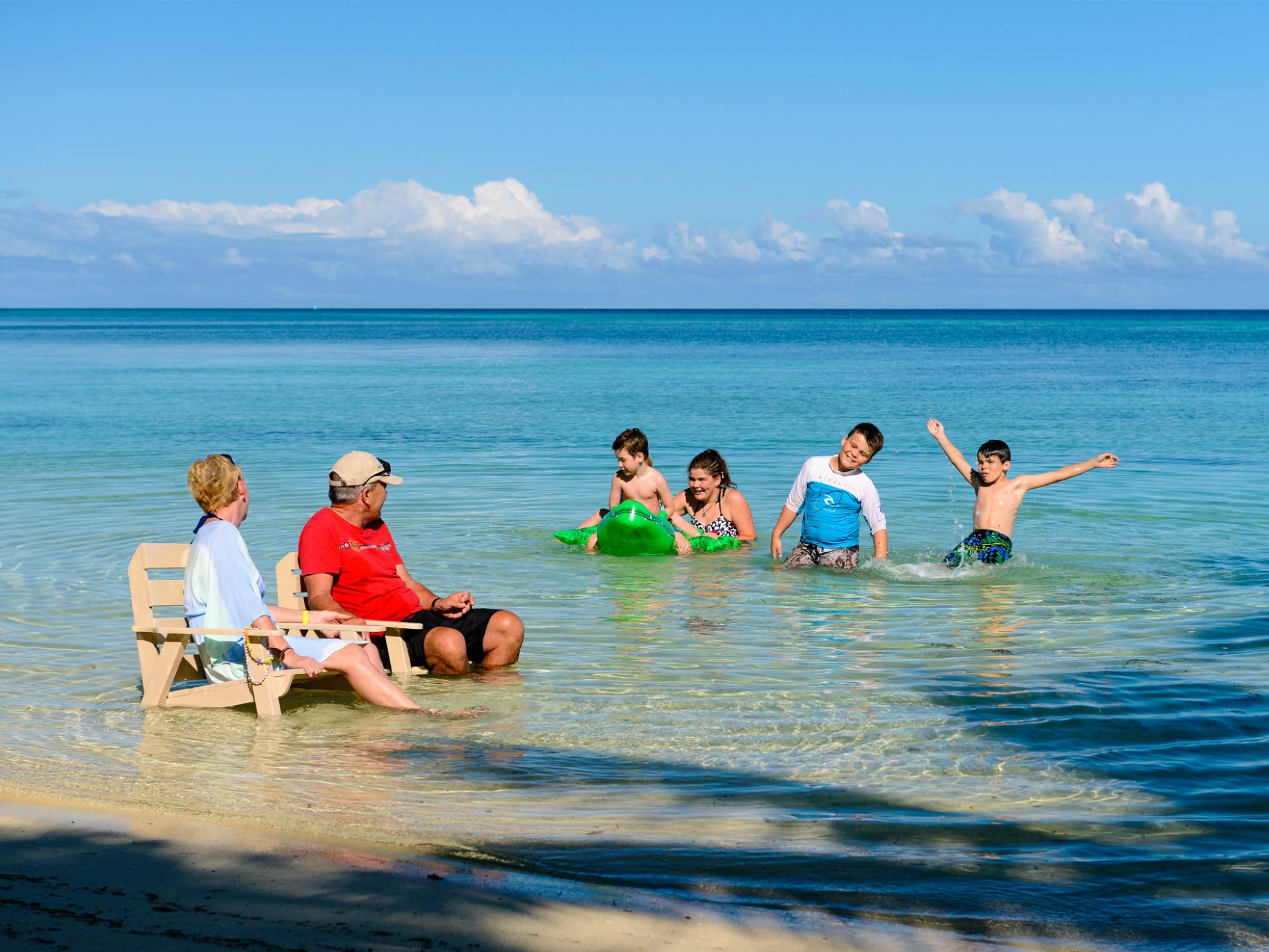 Plantation Island Resort