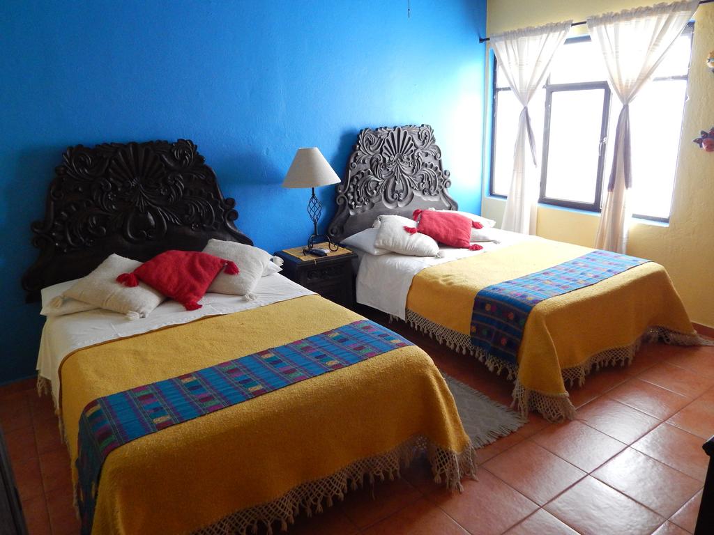 Casa Mia Suites Apartments