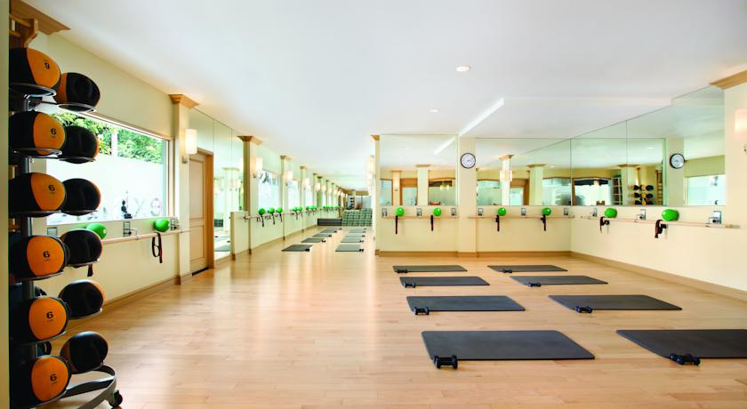 Fairmont Miramar Hotel & Bungalows