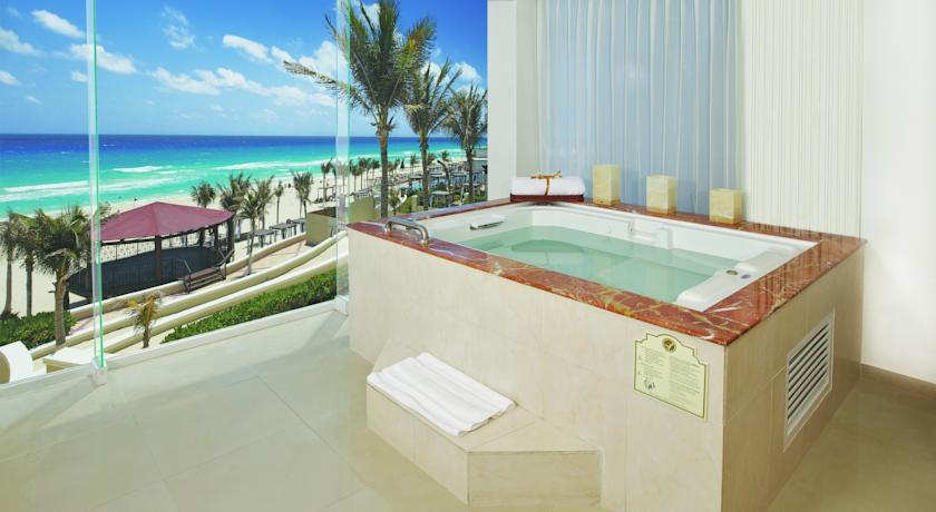 Sunscape Cancun Resort & Spa