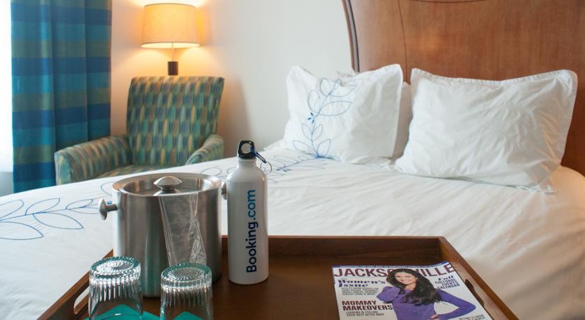 Hotel Indigo Jacksonville-Deerwood Park, an IHG hotel