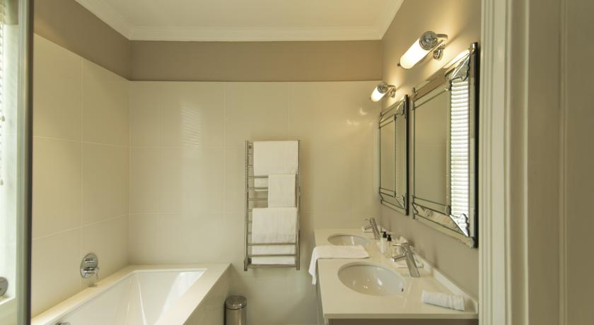 Dock House Boutique Hotel And Spa By Newmark