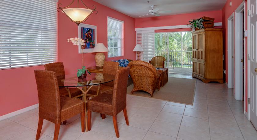 Olde Marco Island Inn & Suites