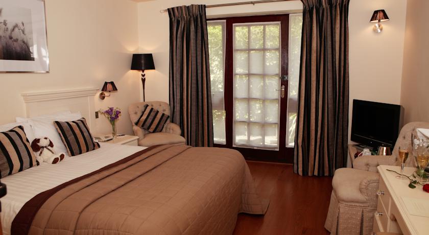 Stanwell House Hotel