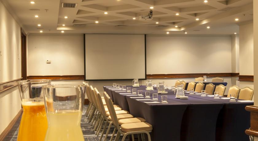 Hotel Plaza El Bosque Ebro