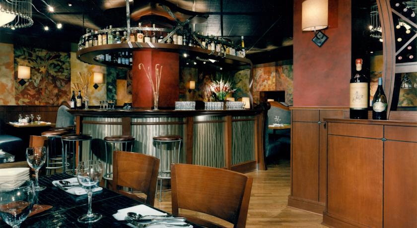 Mayflower Park Hotel