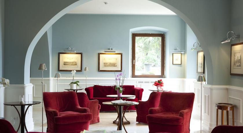 Hotel Riviera & Maximilian's