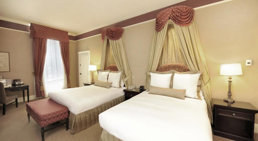 Old Mill Toronto Hotel