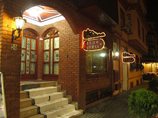 Side Hotel