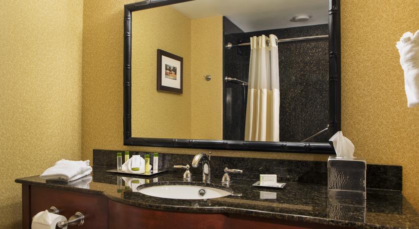 DoubleTree Suites by Hilton Hotel Naples