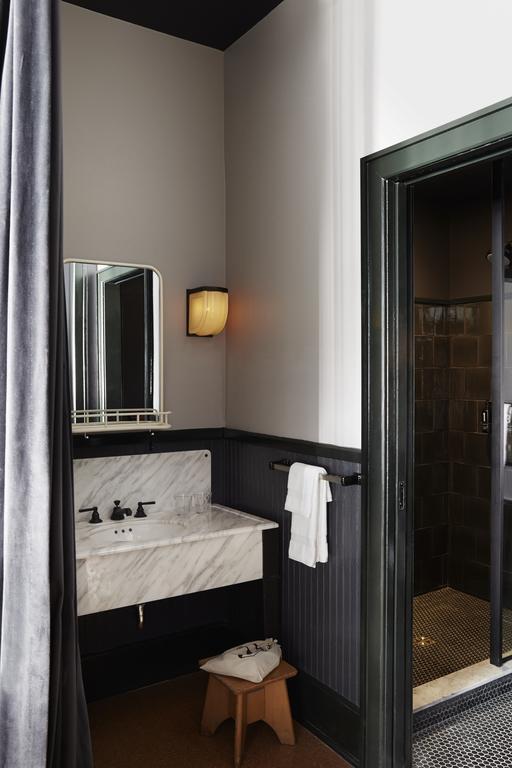 The Barnett - JDV by Hyatt