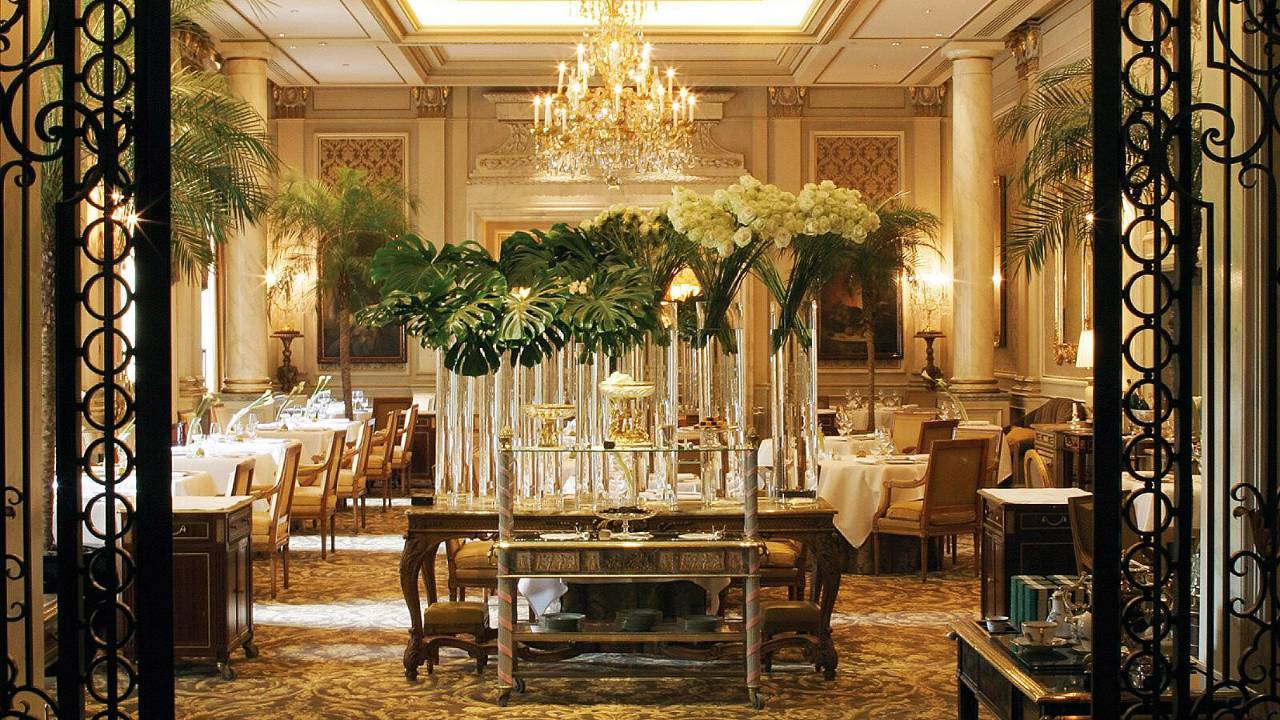 Four Seasons Hotel George V, Paris