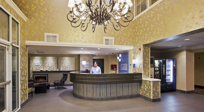 Holiday Inn Express & Suites Berkeley, an IHG hotel
