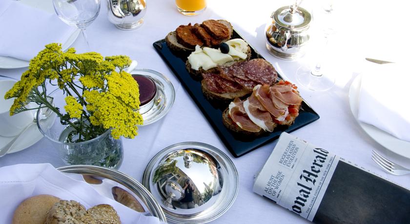 Schlosshotel Berlin By Patrick Hellmann