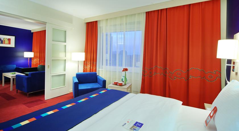 Cosmos Saint-Petersburg Pulkovskaya Hotel, a member of Radisson Individuals