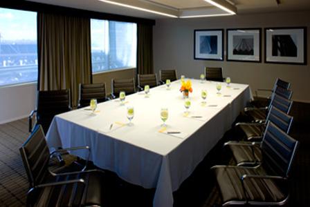 Sheraton Gateway Hotel in Toronto International Airport