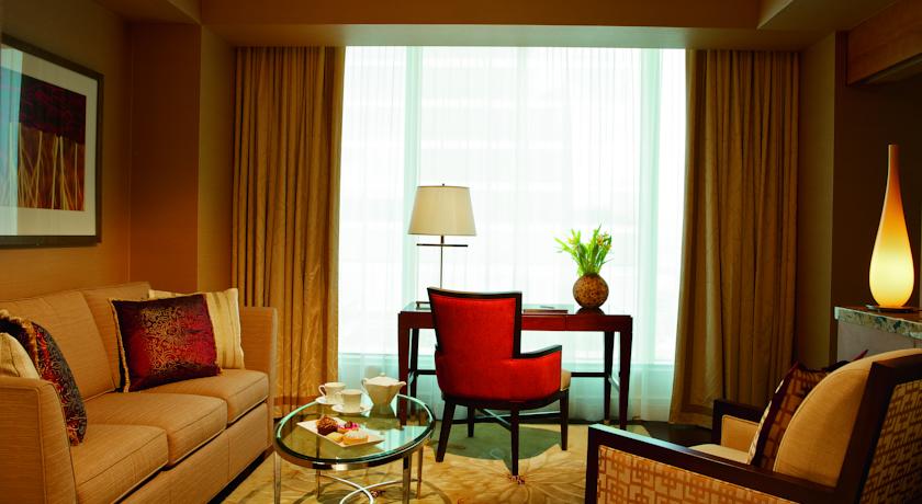 The Ritz-Carlton, Toronto