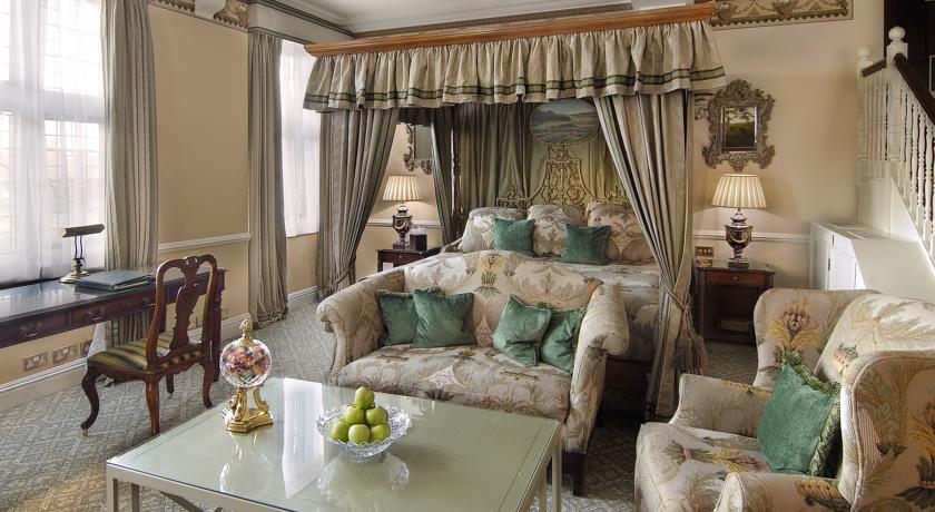 The Milestone Hotel and Residences