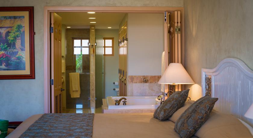 Villa La Estancia Beach Resort & Spa