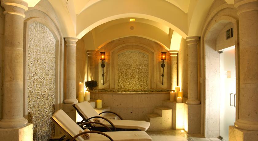 Pueblo Bonito Sunset Beach Golf And Spa Resort