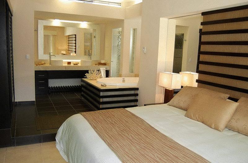 The Fives Beach Hotel & Residences