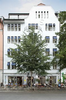 Hotel Bleibtreu Berlin by Golden Tulip