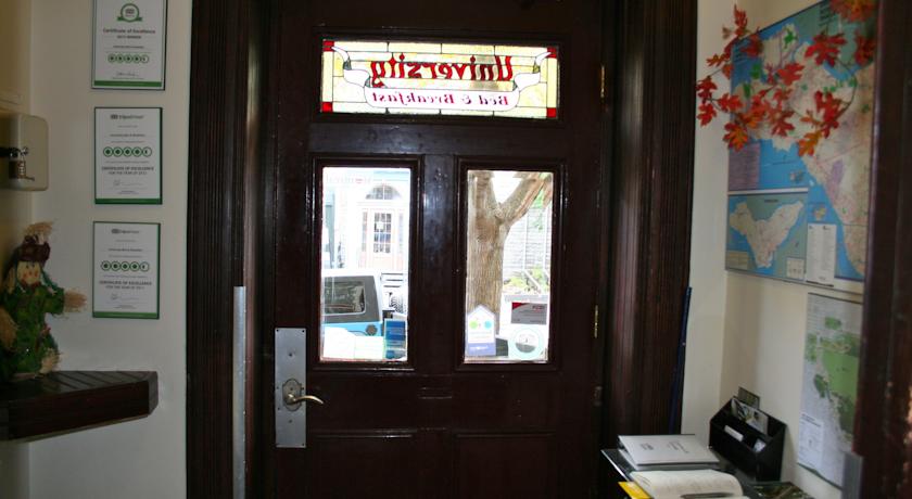 University Bed & Breakfast Apartments