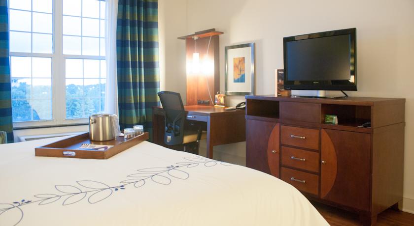 Hotel Indigo Jacksonville-Deerwood Park, an IHG hotel