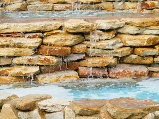 Palmera Inn and Suites