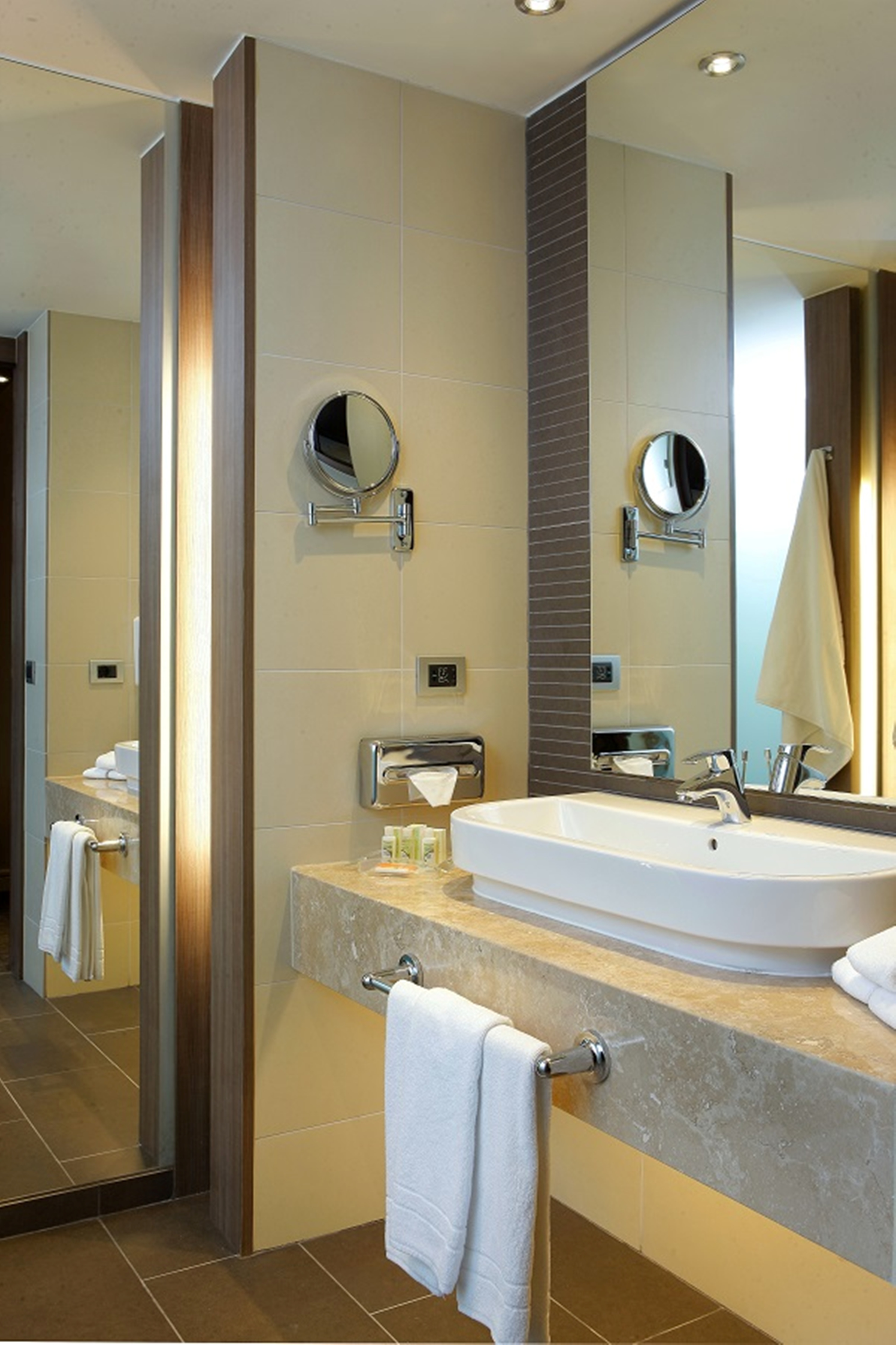 Holiday Inn Express Santiago Las Condes by IHG