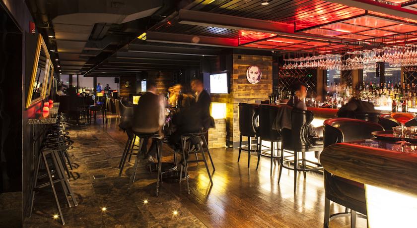 Hotel Indigo Shanghai On The Bund, an IHG hotel