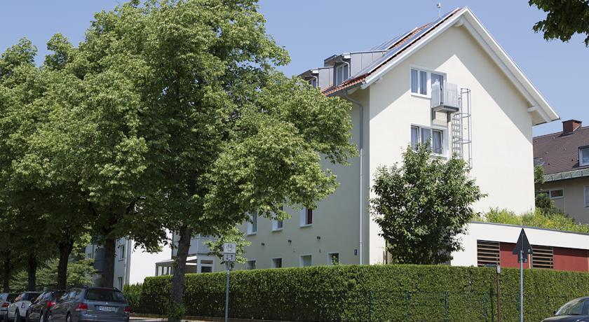 Hotel Kriemhild Am Hirschgarten