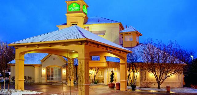 La Quinta Inn & Suites by Wyndham Denver Southwest Lakewood
