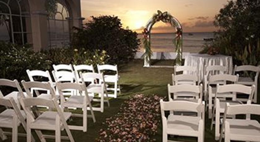 Fairmont Royal Pavilion