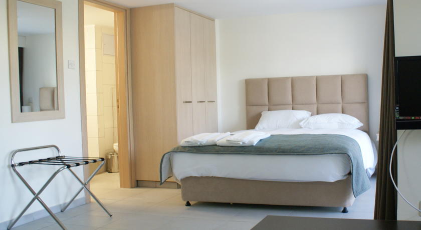 Anemi Hotel & Suites