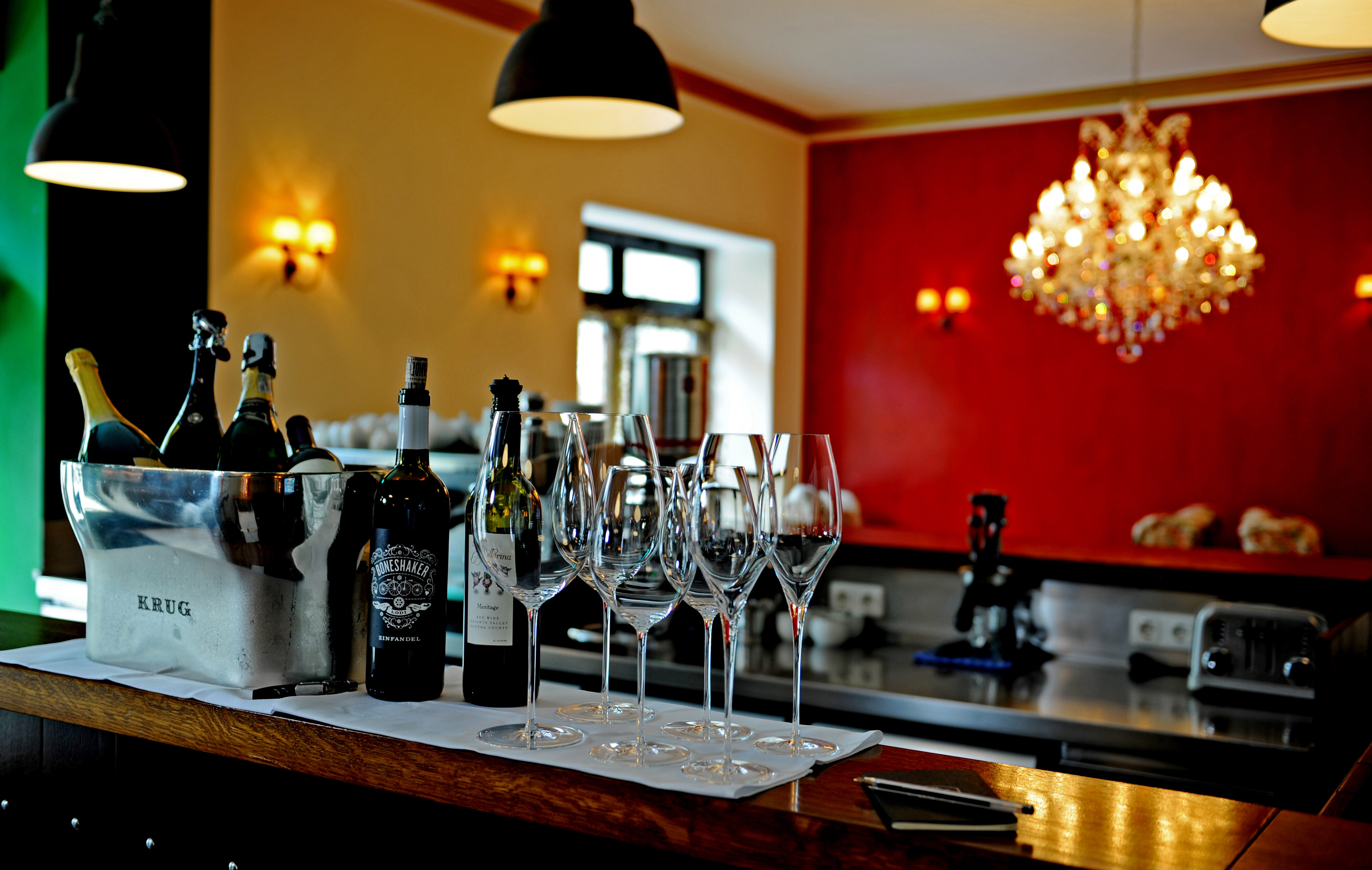 Digital Check-in - The Dude By Charly