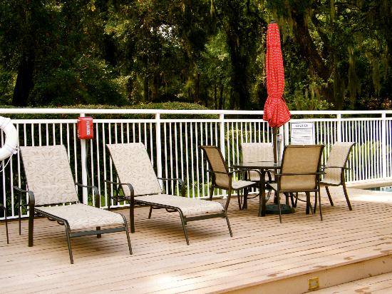 Palmera Inn and Suites