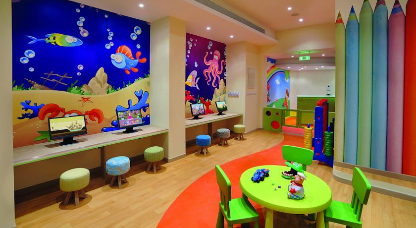 Alexander The Great Beach Hotel