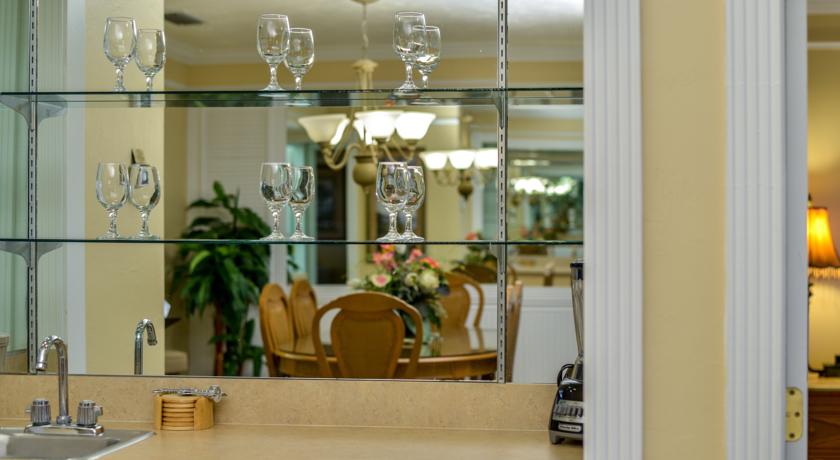 Hilton Vacation Club Charter Club Naples Bay