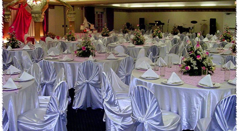 Homewood Suites by Hilton Tucson/St. Philip's Plaza University