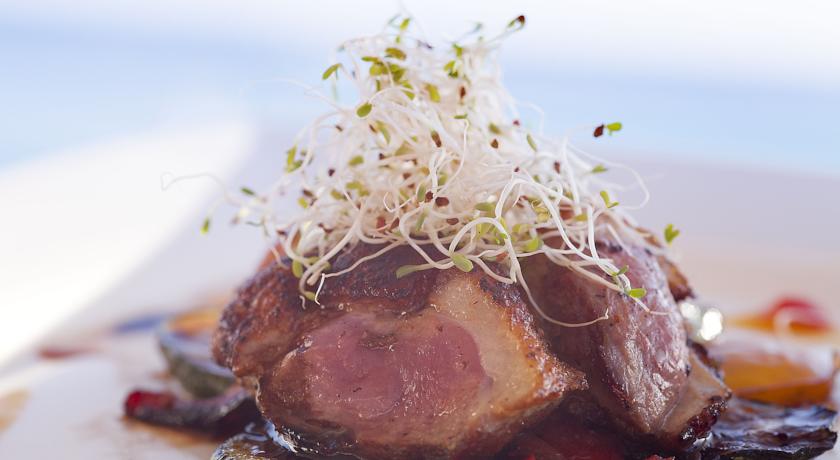 Southern Palms Beach Club