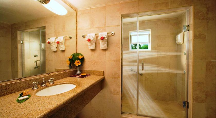 Jewel Runaway Bay Beach Resort & Waterpark