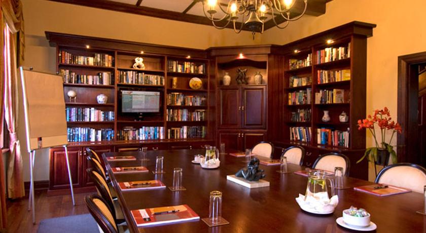 Audacia Manor Boutique Hotel