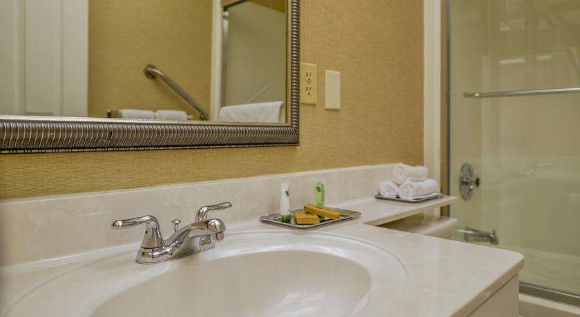 Hilton Vacation Club Charter Club Naples Bay