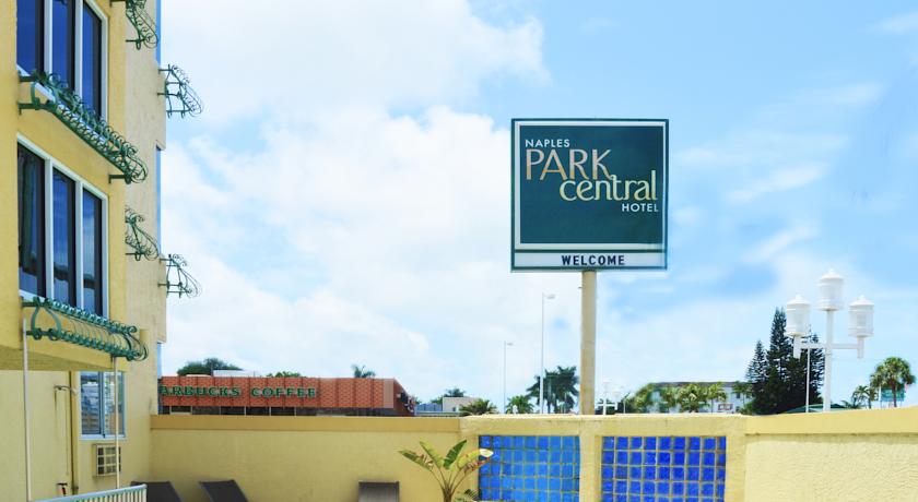 Naples Park Central Hotel