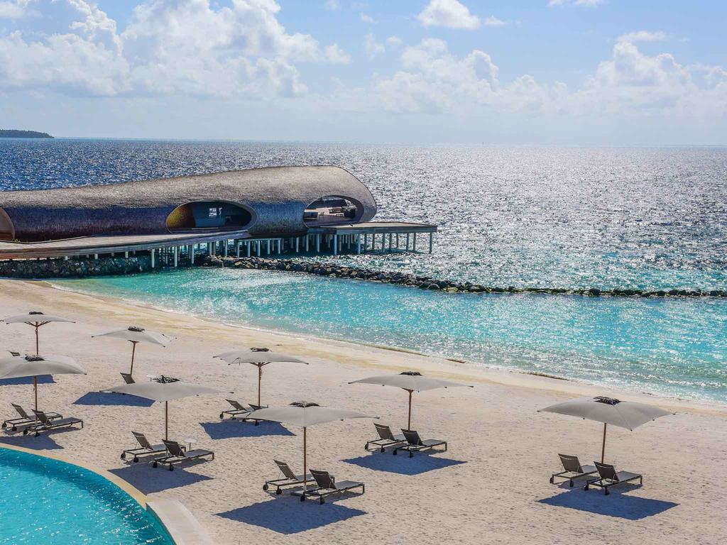 The St. Regis Maldives Vommuli Resort