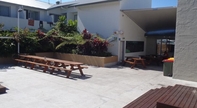 Nomads Byron Bay Backpackers